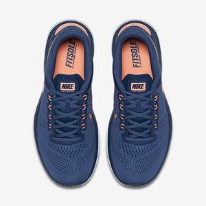 Nike Flex RN Shoes